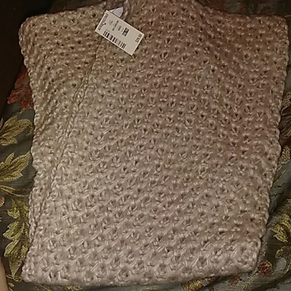 Nwt, aeropostale scarf
